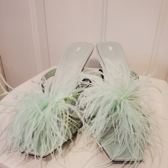 NEW Zara Feathered Heeled Sandals Size 10 - Picture 7 of 7